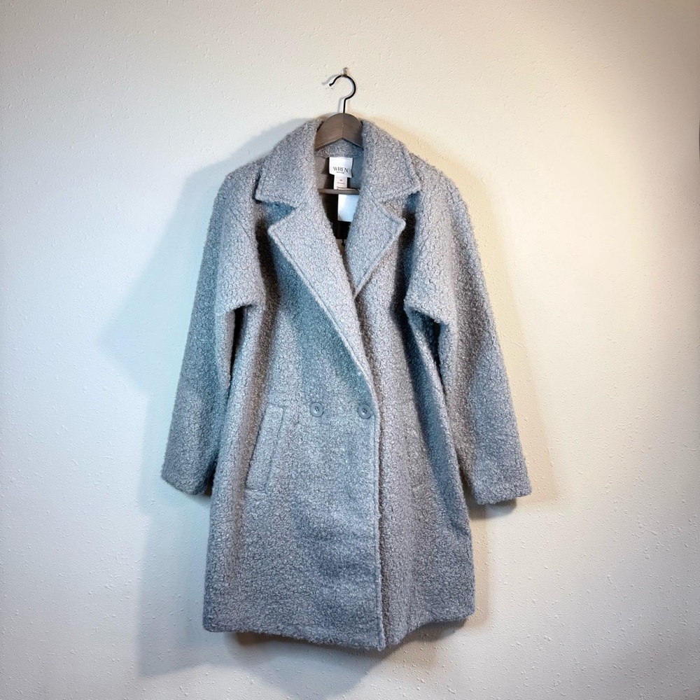 WREN Women’s Grey Curly Sherpa Coat Size Medium NWT